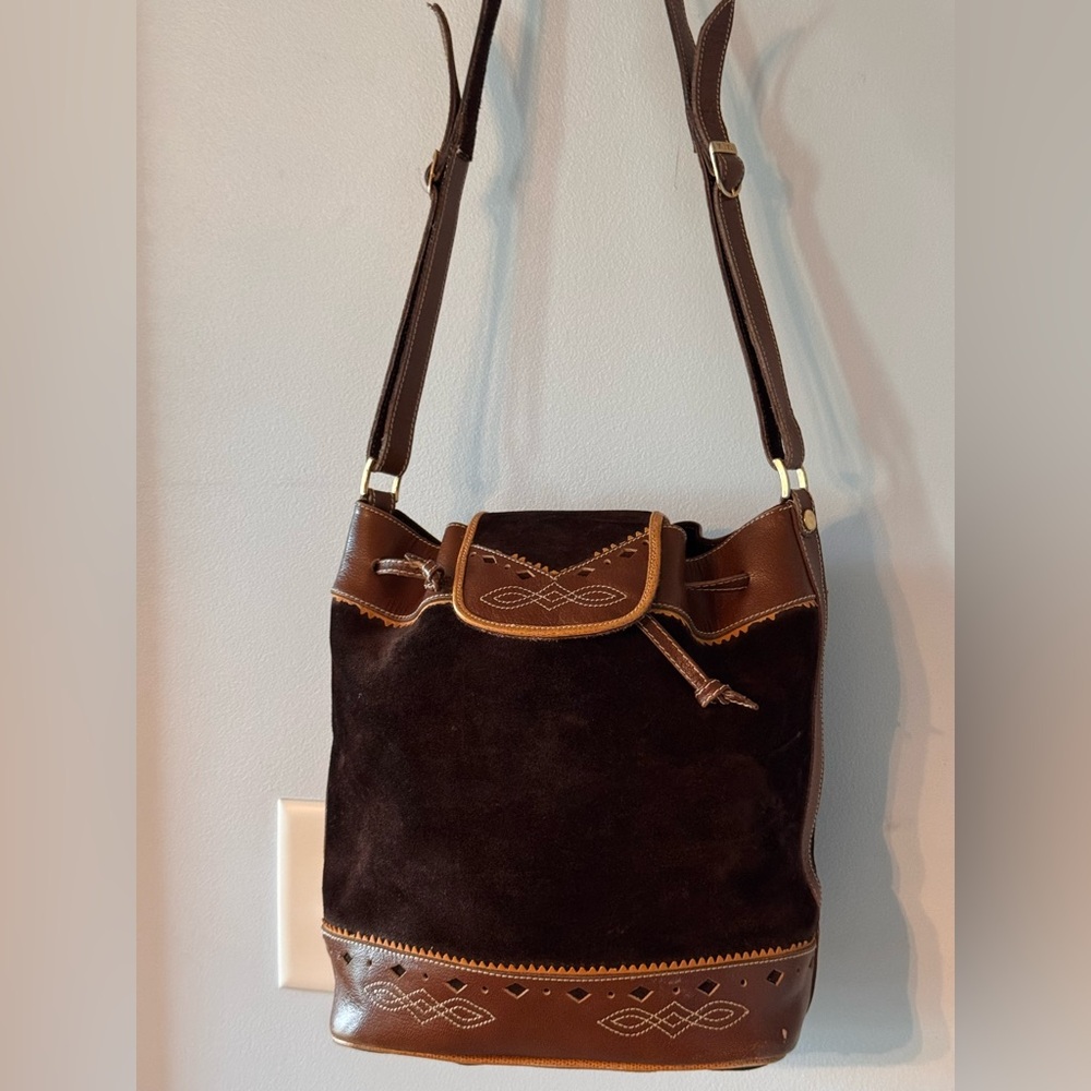 Vintage brown leather bucket bag boho slouchy drawstring hobo